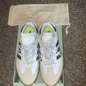 Ivy Park IVP Supersleek 72